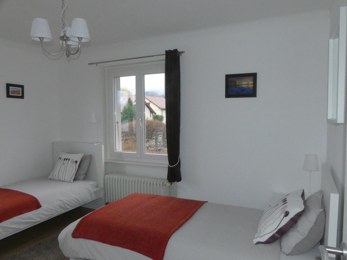 Bed and Breakfast Au Bonheur Des Iris Rolle Esterno foto